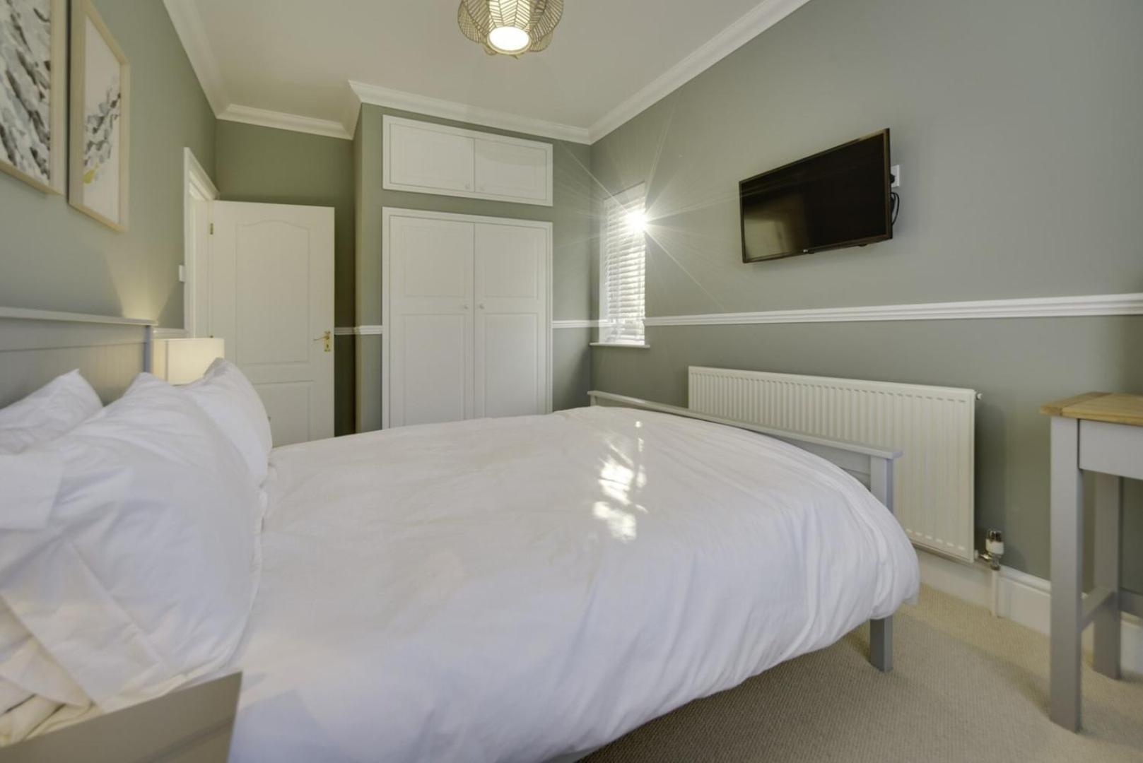 ליטלהמפטון Super 5 Bedroom Family Friendly Retreat Rustington מראה חיצוני תמונה